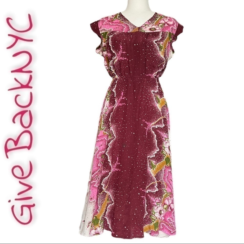 Vintage Floral Midi Dress in Purple and White Size S